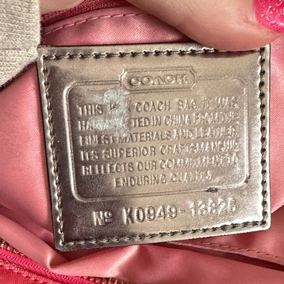 Coach Pink Poppy Bag with Two Hang Tags - Picture 13 of 13